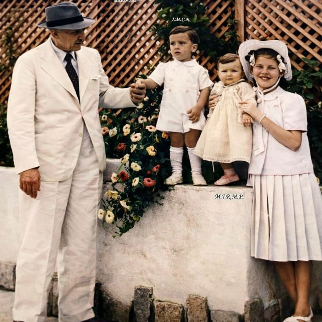 Pedro Lorenzo Raggio com os filhos Mariano e Maria José e sua enteada Maricy