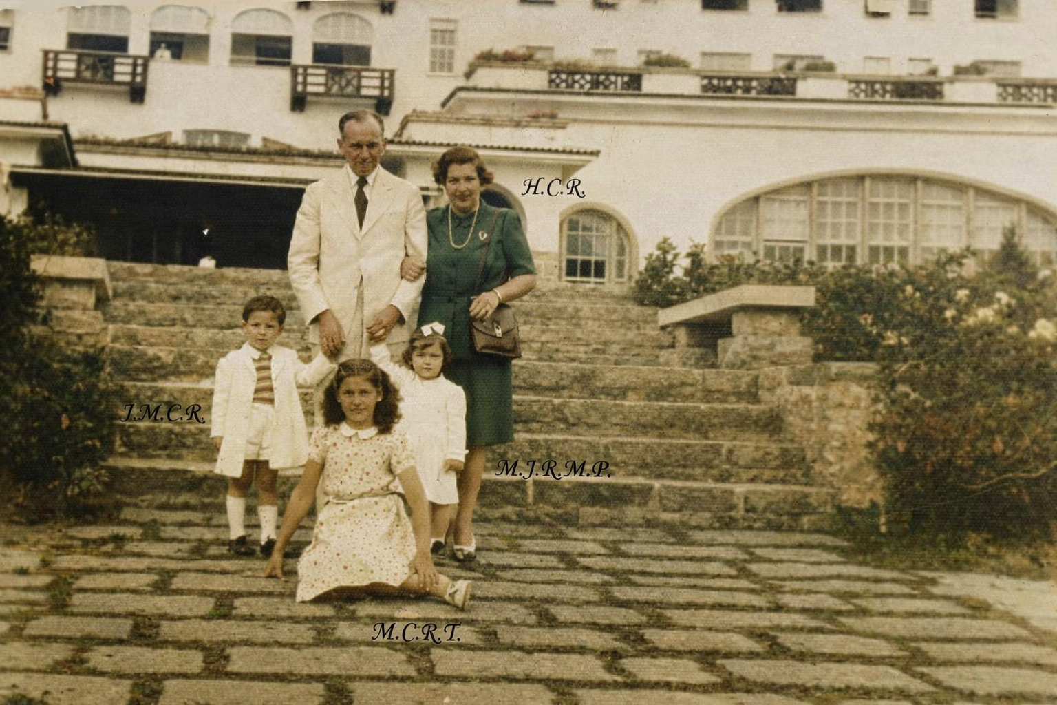 Pedro Lorenzo Raggio com sua família em Petrópolis